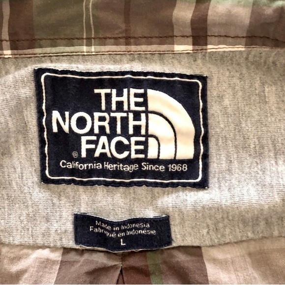 The North Face. Button Down Long Sleeve Shirt. Brown and Green Plaid. Large - Picture 8 of 9